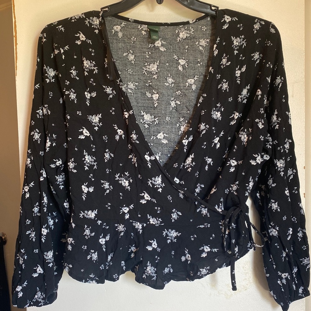 Wild Fable top